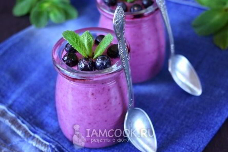 Рецепт творожного смузи с черникой и простоквашей