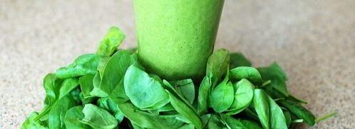 сок из яблока моркови и шпината. Шаг 3