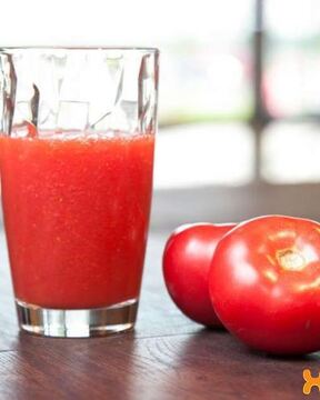 Свежий томатный сок