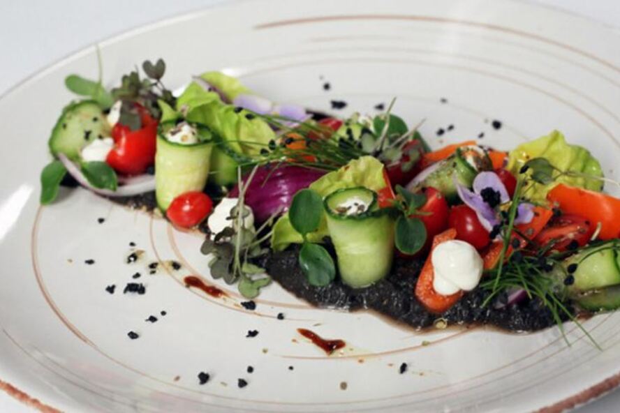 Рецепт греческого салата в новом стиле