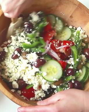 Настоящий греческий салат