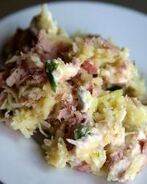 Картофельный салат с консервированной рыбой