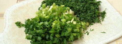 картофельный салат со щавелем и маринованными огурцами. Шаг 4