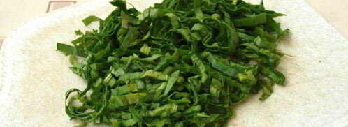 картофельный салат со щавелем и маринованными огурцами. Шаг 5