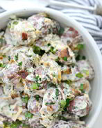 Салат из картофеля и бекона