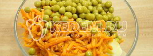 салат из картофеля с морковью по-корейски. Шаг 6