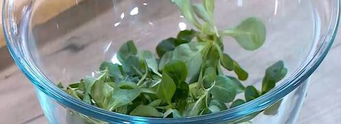 салат из молодого картофеля с редисом и заправкой из феты. Шаг 7