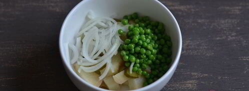 салат с картофелем и зеленым горошком. Шаг 5