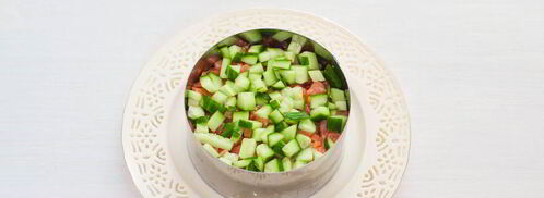 оливье с семгой. Шаг 8