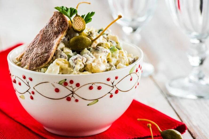 Рецепт оливье с языком