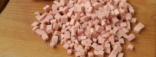 салат оливье с колбасой. Шаг 5