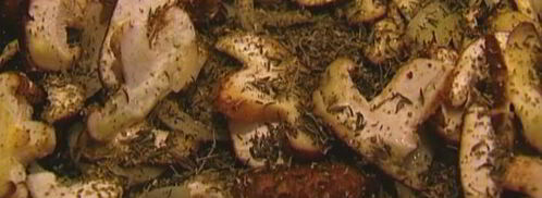 салат из дикого риса с грибами и петрушкой. Шаг 6