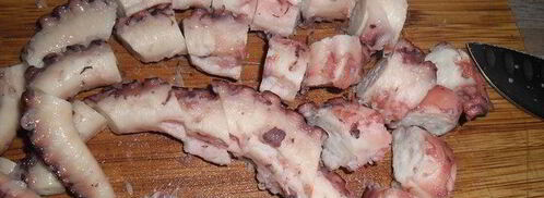 салат из осьминога хтаподи. Шаг 6