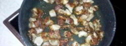 салат из жареных лисичек. Шаг 3