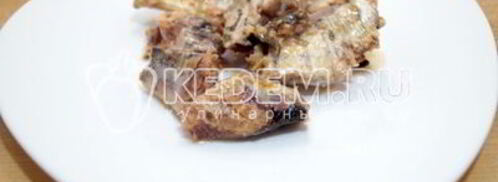 классический салат мимоза. Шаг 4