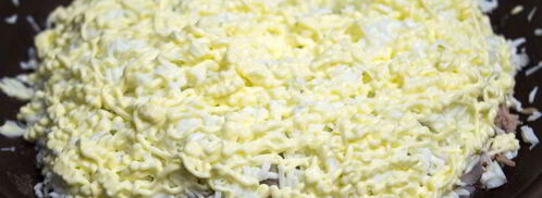 салат мимоза без картошки. Шаг 5