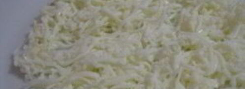 салат мимоза с консервой и сыром. Шаг 5