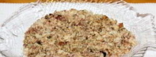 салат мимоза с маслом. Шаг 3