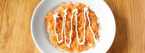 салат орхидея с чипсами и ветчиной. Шаг 3