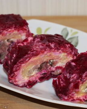 Рулет из сельди под шубой