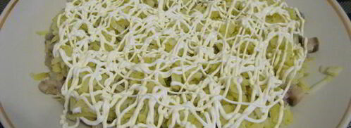 сельдь под шубой из помидор. Шаг 4