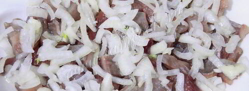 селедка под легкой шубой с яблоком. Шаг 12