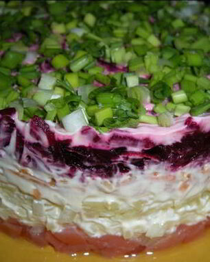 Селедка под шубой с лососем