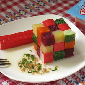 Салат с крабовыми палочками