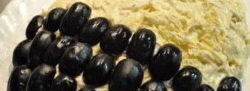 салат с виноградом и копченой курицей. Шаг 11