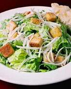 Салат Цезарь по-домашнему