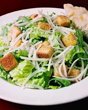 Салат Цезарь по-домашнему