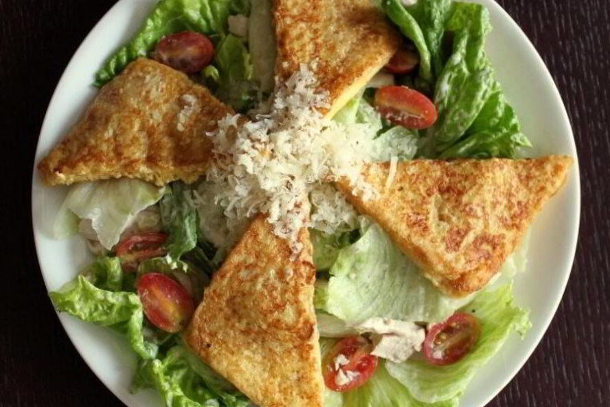 Рецепт салата цезарь с французским тостом