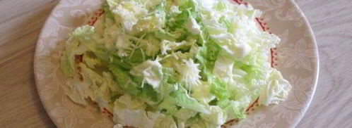 салат цезарь с пекинской капустой и курицей. Шаг 10