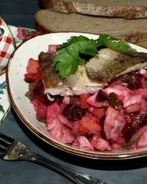 Старорусский винегрет с судаком