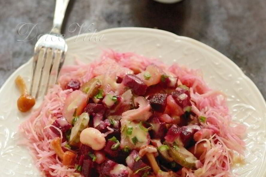 Рецепт винегрета с капустой, грибами и заправкой без масла