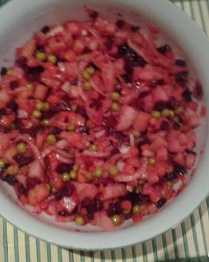 Винегрет с мандаринками