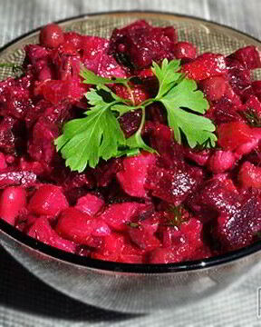Винегрет с запеченной свеклой и фасолью