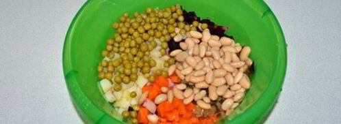 винегрет с запеченной свеклой и фасолью. Шаг 5