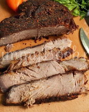 Пастрома из говядины в маринаде