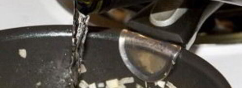 соус для рыбы из вина, масла и каперсов. Шаг 6