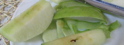 соус-конфитюр из слив и можжевельника. Шаг 6