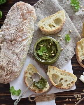 Классический соус песто с базиликом