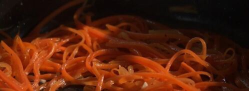 морковные спагетти с соусом песто. Шаг 4