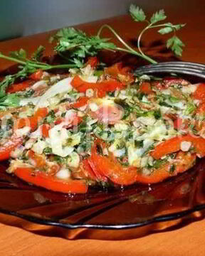 Овощи пассированные с соусом Песто