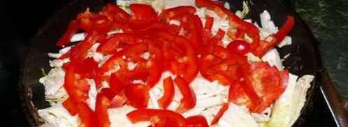 овощи пассированные с соусом песто. Шаг 6