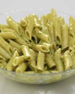 Паста с соусом песто