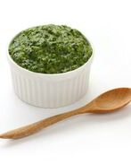 Песто из черемши и петрушки с грецкими орехами