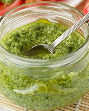 Песто из черемши