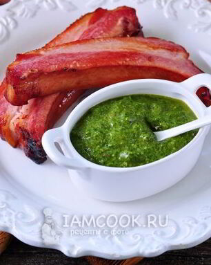 Песто из кинзы