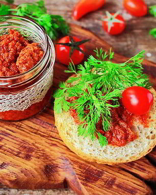 Песто из вяленых томатов
